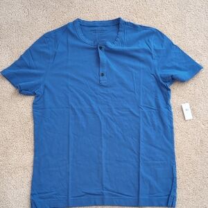 (Final Price)Banana Republic Blue Short Sleeve Tee